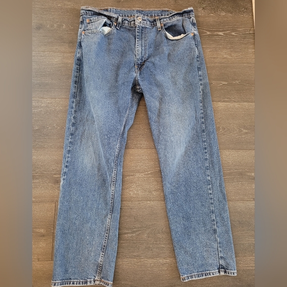 Levi's 505 Men's Straight Leg Denim jeans 38 x 30 - Picture 1 of 9